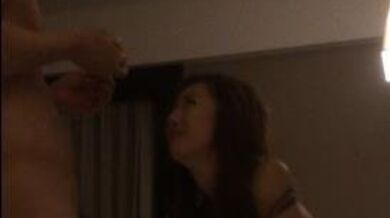 和女友一起拍片.