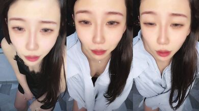 【极品稀缺魔手外购】最新《疯狂抖音》新篇之《大哥玩崩溃了》大哥想看美女真容 看后激动的捶胸顿足 女神云集