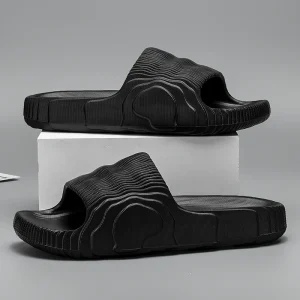 Man Fashion Sandals Solid Beach Slippers Summer Non Slip Sandals Soft Unisex Slides Women Luxury Outdoor Ultralight Shoes