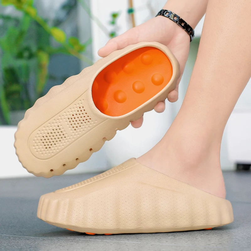 Men's and women's EVA lightweight toe massage slippers 2026 outdoor new casual sports slippers couple's fashionable beach shoes - Image 4