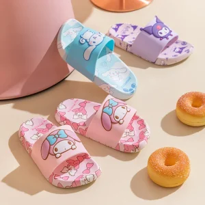 Sanrio Hello Kitty Summer Slippers Kawaii Kuromi My Melody Cinnamoroll Anime Outdoor Bathroom Beach Anti-Slip Sandal For Girls