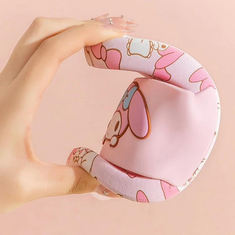 Sanrio Hello Kitty Summer Slippers Kawaii Kuromi My Melody Cinnamoroll Anime Outdoor Bathroom Beach Anti-Slip Sandal For Girls - Image 6
